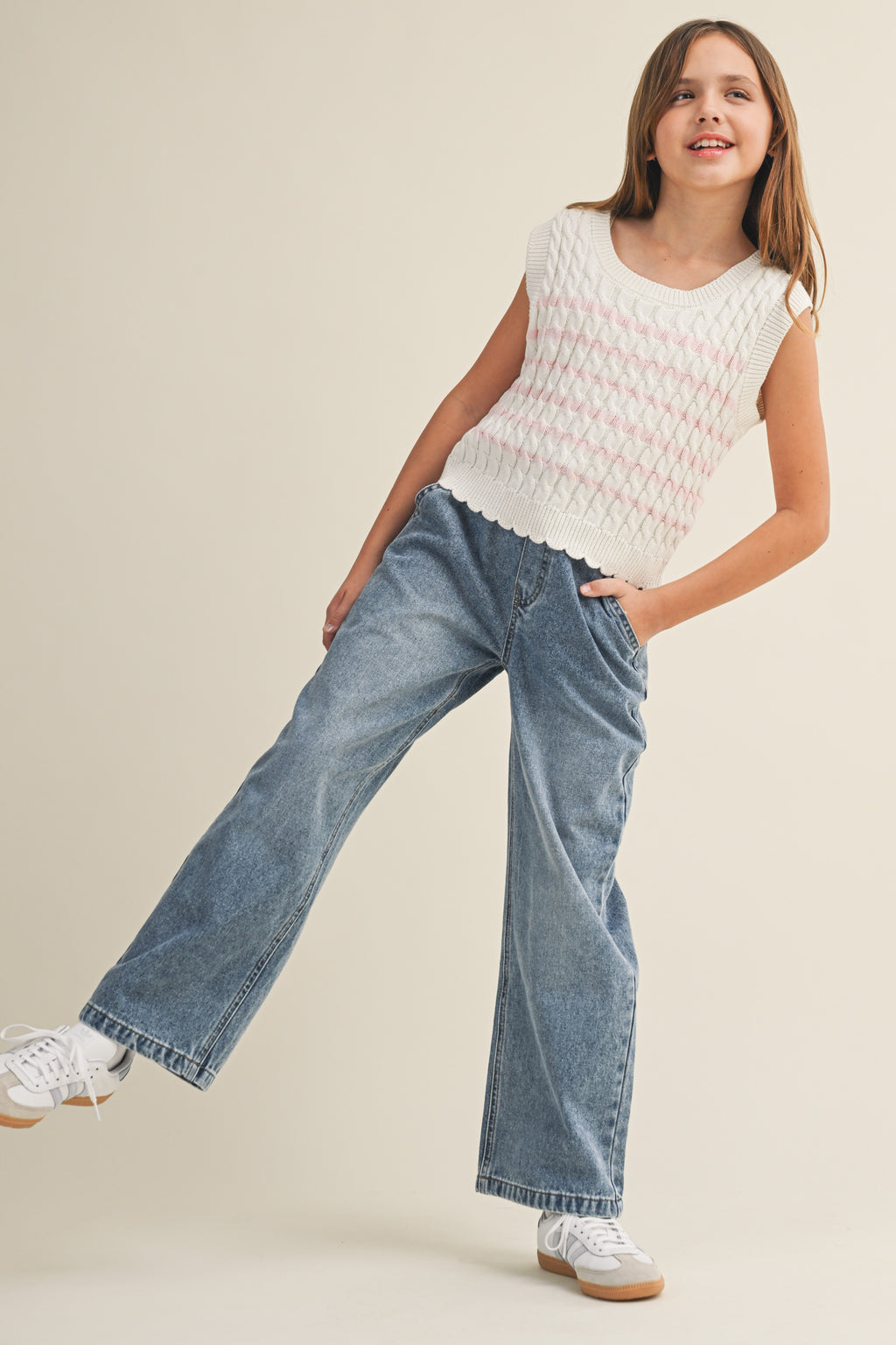 Wide Leg Jeans // medium wash